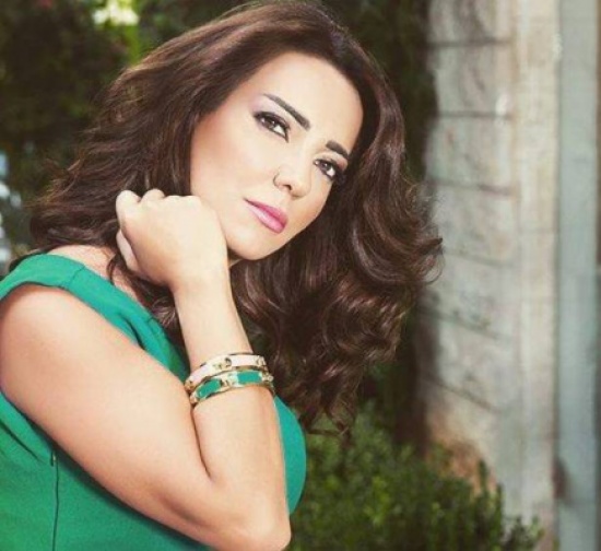أمل عرفة حزينة بسبب والدها (صورة) أمل عرفة حزينة بسبب والدها (صورة)