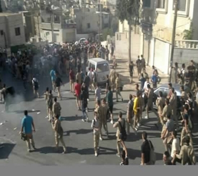 وفد من " حنين " يزور " المعلمين " ويطالب بعودة مدير المدرسة إلى عمله