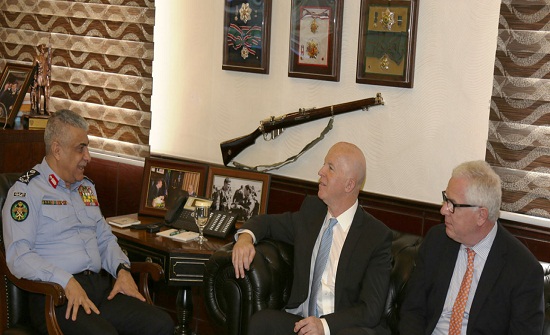 مدير الامن العام يلتقي المفوض العام لشرطة نيويورك
