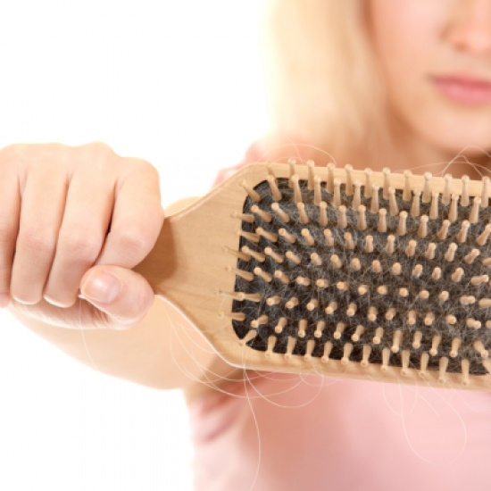 علاج تساقط الشعر و الحل الأمثل لكثافته ؟ علاج تساقط الشعر و الحل الأمثل لكثافته ؟