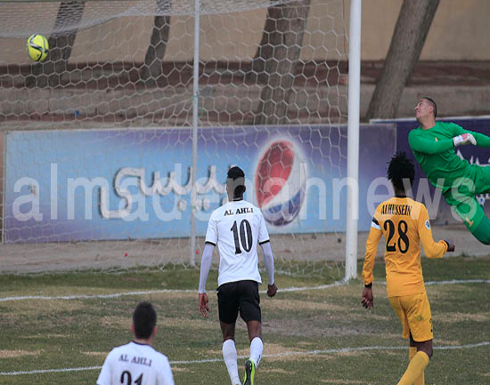 بالصور: الفيصلي يتعادل مع الصريح والاهلي يفوز على الحسين اربد بالدوري بالصور: الفيصلي يتعادل مع الصريح والاهلي يفوز على الحسين اربد بالدوري