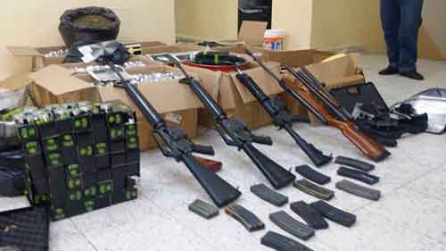 بالصور : مكافحة المخدرات تداهم موقعا لتجهيز " الجوكر "