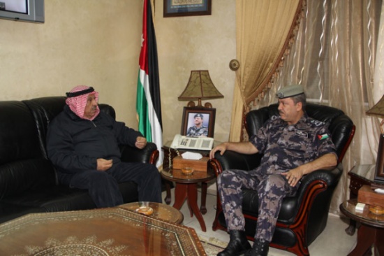 وزير الداخلية يزور المديرية العامة للدفاع المدني وزير الداخلية يزور المديرية العامة للدفاع المدني