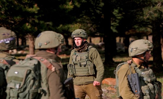 ضابط إسرائيلي يحذّر: إنذار حماس جدّي لهذا السبب