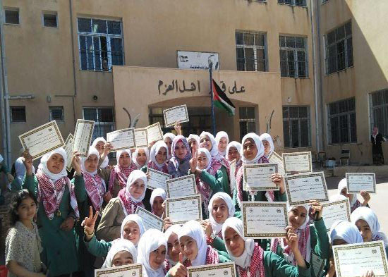 عجلون : تخريج طالبات التدريب العسكري في عرجان