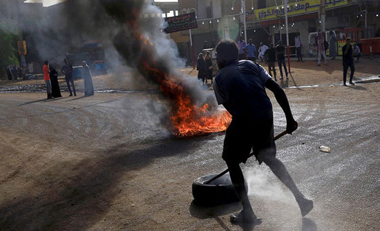 السودان.. حزب الأمة يطالب بإطلاق سراح السجناء السياسيين السودان.. حزب الأمة يطالب بإطلاق سراح السجناء السياسيين