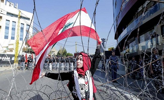 جرحى باشتباكات ليلية في بيروت.. والجيش يتدخل جرحى باشتباكات ليلية في بيروت.. والجيش يتدخل