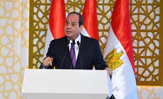السيسي يطلق مبادرة جديدة لعام 2019 ويصف المواطن المصري بـ"البطل الحقيقي" السيسي يطلق مبادرة جديدة لعام 2019 ويصف المواطن المصري بـ"البطل الحقيقي"