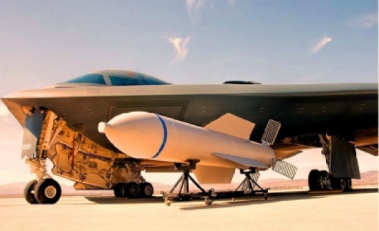 سلاح في ترسانة دونالد ترمب أقوى من "أم القنابل" بكثير