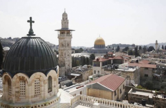 بالفيديو ..الآذان يصدح في مدرجات الوحدات بالدوري الأردني