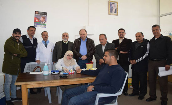 يوم للتبرع بالدم في جامعة إربد الأهلية بمناسبة ذكرى ميلاد الملك الحسين