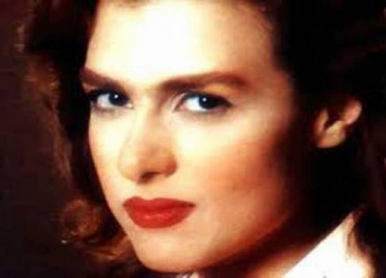 صور| هل تذكرون الفنانة المصرية "سيمون"؟ شاهدوا كيف أصبحت اليوم!! صور| هل تذكرون الفنانة المصرية "سيمون"؟ شاهدوا كيف أصبحت اليوم!!
