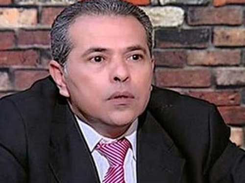 زوجة توفيق عكاشة تفضحه على الهواء: مؤيدوه مأجورون زوجة توفيق عكاشة تفضحه على الهواء: مؤيدوه مأجورون