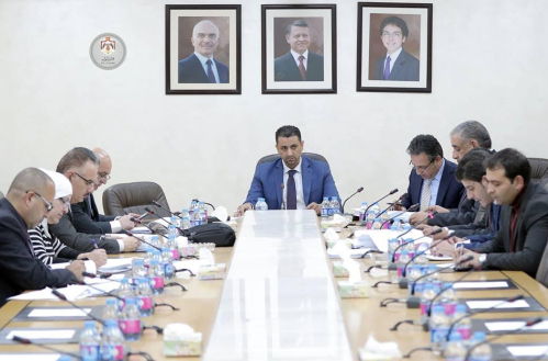 "خدمات النواب" تقر مواد بـ"معدل الطيران" "خدمات النواب" تقر مواد بـ"معدل الطيران"