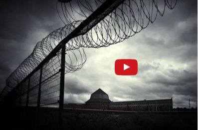 بالفيديو : كيف يديرون أكبر سجن في العالم ؟!