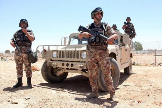 القبض على شخص حاول التسلل إلى الاردن من سوريا القبض على شخص حاول التسلل إلى الاردن من سوريا
