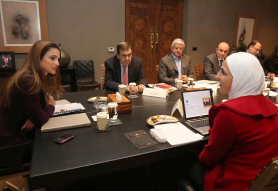 الملكة تترأس الاجتماع السنوي لمجلس أمناء صندوق الأمان لمستقبل الأيتام الملكة تترأس الاجتماع السنوي لمجلس أمناء صندوق الأمان لمستقبل الأيتام