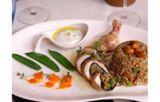 الدجاج المحشو مع الفريك ولا ألذ!