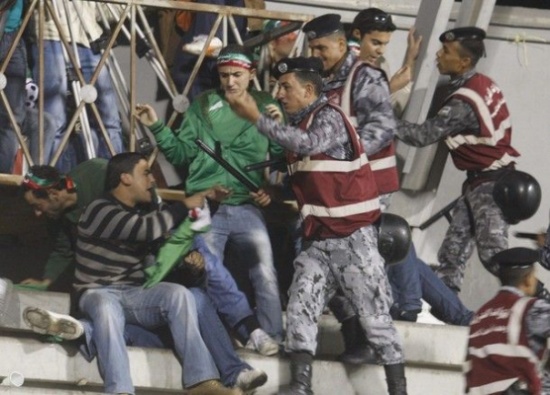 أعمال شغب عقب مباراة الفيصلي والجزيرة