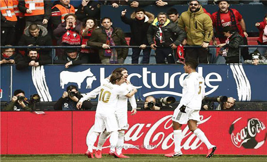 بالصور: ريال مدريد يحول تأخره لفوز ساحق على أوساسونا بالصور: ريال مدريد يحول تأخره لفوز ساحق على أوساسونا