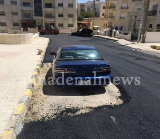 صورة .. عمان :  رفض تغيير مكان سيارته فكان هذا الجزاء