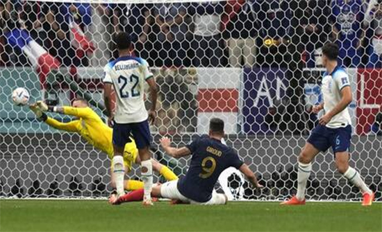 فرنسا تهزم إنجلترا وتواجه المغرب في نصف نهائي مونديال قطر (فيديو) فرنسا تهزم إنجلترا وتواجه المغرب في نصف نهائي مونديال قطر (فيديو)