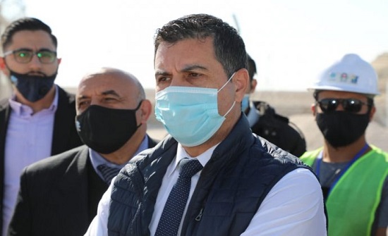 وزير المياه يتفقد مشروع تحسين شبكات مياه غرب عمان