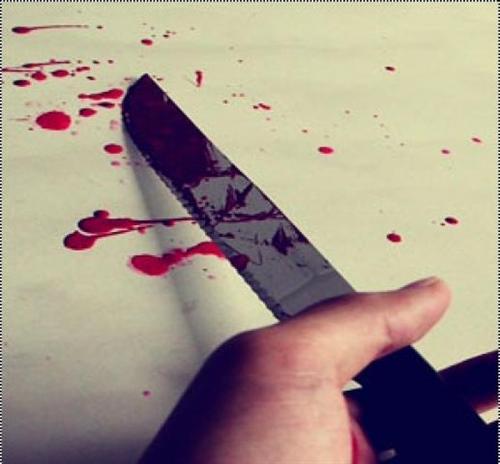 تعرض رجل أمن للطعن أثناء محاولته القبض على سارق مول في عمّان تعرض رجل أمن للطعن أثناء محاولته القبض على سارق مول في عمّان