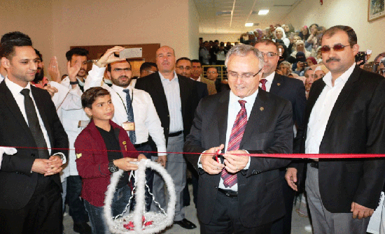 أبو كركي يفتتح الأسبوع العلمي لكلية العلوم في جامعة الحسين بن طلال أبو كركي يفتتح الأسبوع العلمي لكلية العلوم في جامعة الحسين بن طلال