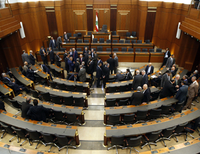 البرلمان اللبناني يفشل للمرة الخامسة في انتخاب رئيس جديد للبلاد