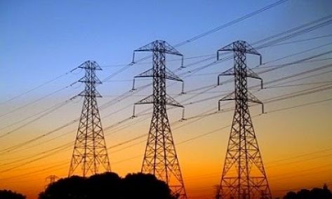 السلطة تبلغ ''إسرائيل'' وقف تمويل كهرباء غزة بالكامل