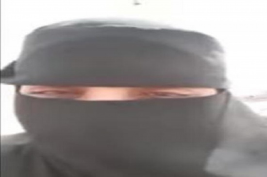 فيديو مؤثر لسيدة تبكي بحرقة وتطالب بإنصافها من طليقها