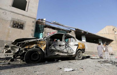اليمن: 32 قتيلا و92 جريحا في الهجوم على مسجد الزيديين في صنعاء اليمن: 32 قتيلا و92 جريحا في الهجوم على مسجد الزيديين في صنعاء