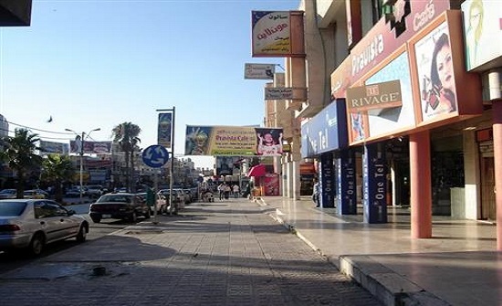 اربد تستكمل استعداداتها لاستقبال العيد