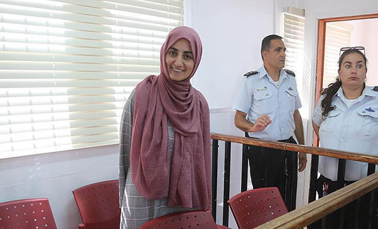 التركية إبرو أوزكان تعود للوطن بعد اعتقال بإسرائيل دام شهرا التركية إبرو أوزكان تعود للوطن بعد اعتقال بإسرائيل دام شهرا