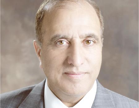 الطراونة يطالب بعدم تخفيض معدلات القبول في الجامعات الأردنية الطراونة يطالب بعدم تخفيض معدلات القبول في الجامعات الأردنية