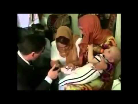 بالفيديو .. الطفل المعجزة الذي أذهل الجميع وأعتبروه معجزة هذا الزمن ! بالفيديو .. الطفل المعجزة الذي أذهل الجميع وأعتبروه معجزة هذا الزمن !