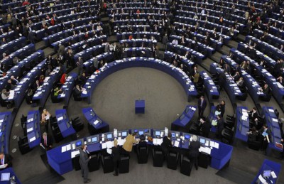 الاتحاد الأوروبي يخصص ملياري يورو لمواجهة أزمة الهجرة واللجوء