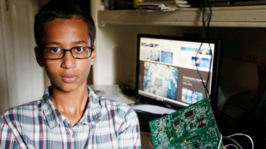 عائلة المخترع السوداني تطالب بـ15 مليون دولار تعويض عائلة المخترع السوداني تطالب بـ15 مليون دولار تعويض