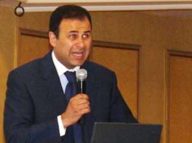 أمين عام وزارة السياحة يتفقد مشروعات بالطفيلة