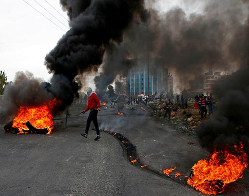 عشرات الإصابات في مواجهات مع الاحتلال بالضفة وغزة (شاهد)