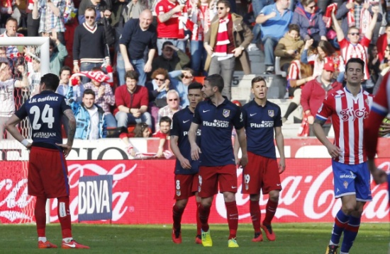بالفيديو ..خيخون يقتل طموح أتلتيكو مدريد ويهزمه بهدفين بالفيديو ..خيخون يقتل طموح أتلتيكو مدريد ويهزمه بهدفين