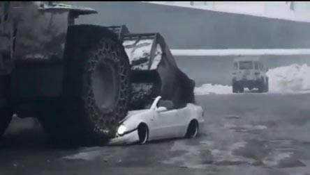 احذر غضب قائدي المركبات الضخمة ( فيديو )