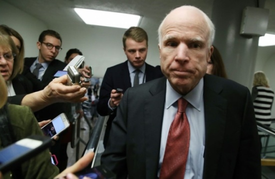 الجمهوري ماكين يدعو للوقوف بوجه ترامب.. ماذا قال عن حزبه؟‎