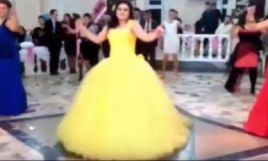 شاهد.. عروس تركية ترقص على وقع بوس الواوا
