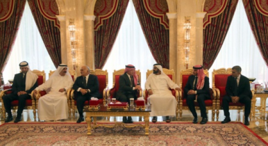 الملك يقدم تعازيه بوفاة الشيخ راشد بن محمد بن راشد آل مكتوم الملك يقدم تعازيه بوفاة الشيخ راشد بن محمد بن راشد آل مكتوم