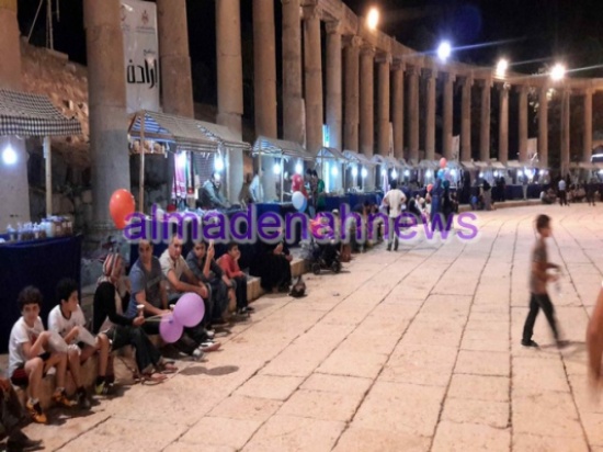 بالصور : فعاليات غنائية ومعارض للفنون التشكيلية والحرف اليدوية في مهرجان جرش بالصور : فعاليات غنائية ومعارض للفنون التشكيلية والحرف اليدوية في مهرجان جرش