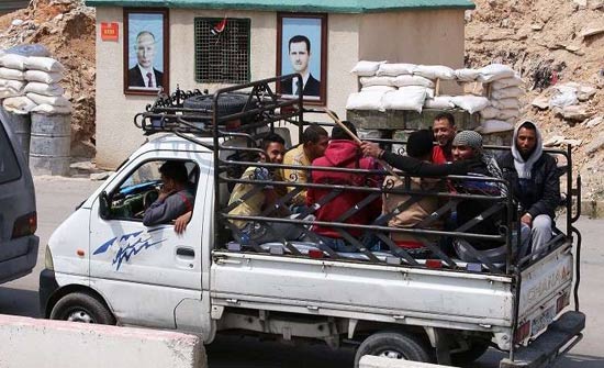 الوضع في الغوطة الشرقية يتجه نحو الاستقرار الوضع في الغوطة الشرقية يتجه نحو الاستقرار