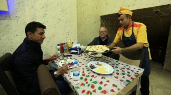 صور| 'فلافل ترامب' في سوريا والعراق!