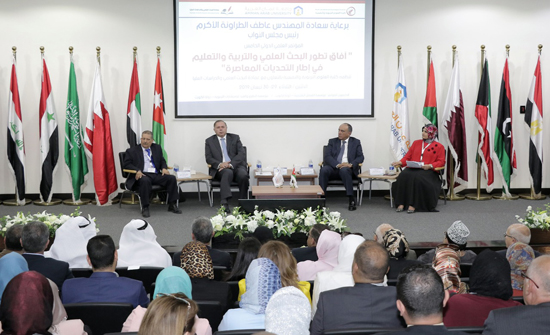 انطلاق مؤتمر تطوير البحث العلمي بـ "عمان العربية" انطلاق مؤتمر تطوير البحث العلمي بـ "عمان العربية"